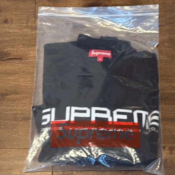 SUPREME Split Logo Pullover Knit Sweater - Picture 7 of 9
